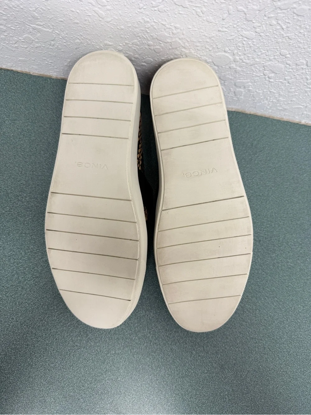 Vince Blair-5 Snake-Effect Leather Slip-On Sneakers in Senegal Size 9